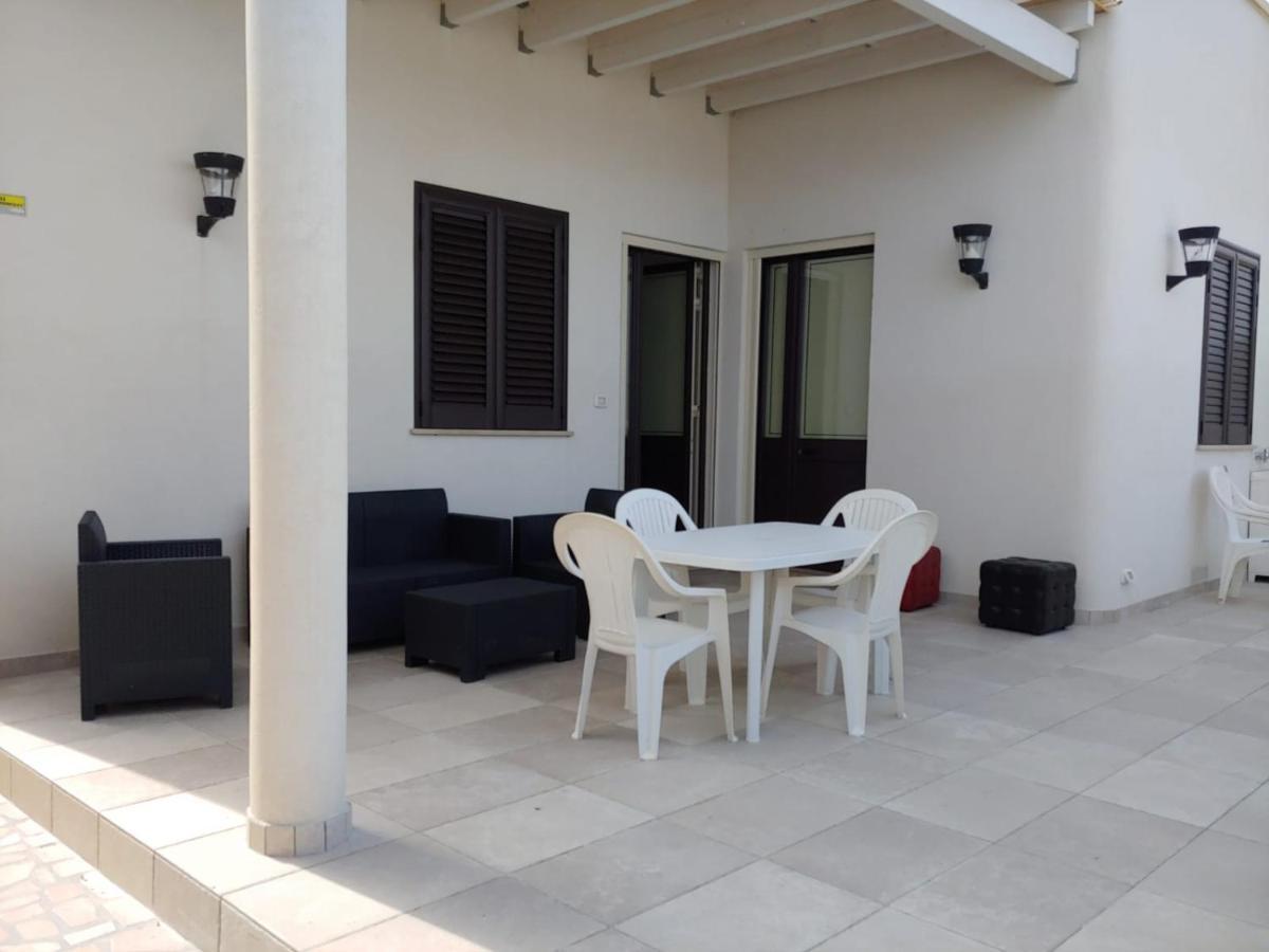 Casa Vacanze Vista Mare Salento Tricase Porto Villa Antonio E Villa Rosanna Marina Porto Luaran gambar