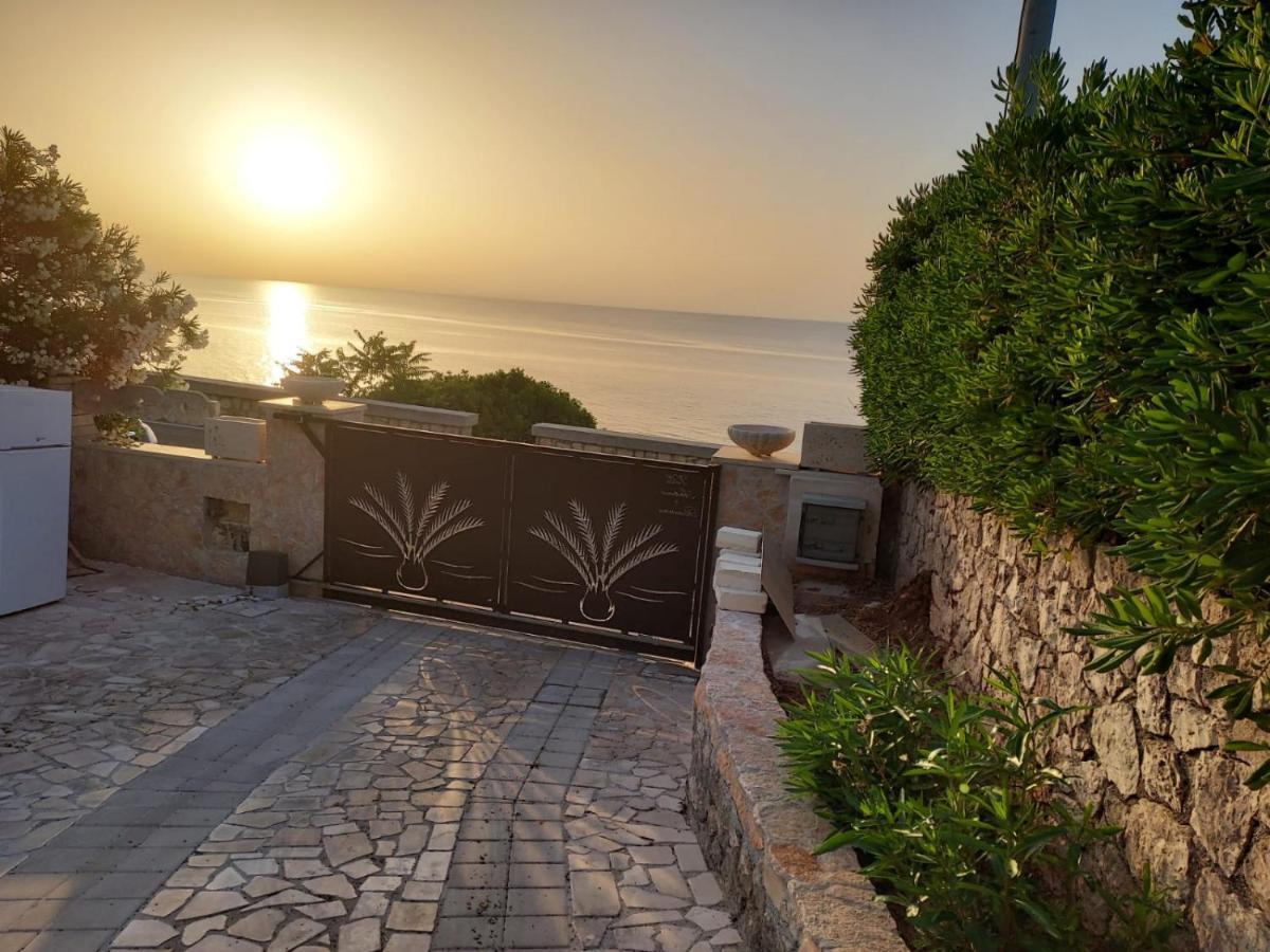 Casa Vacanze Vista Mare Salento Tricase Porto Villa Antonio E Villa Rosanna Marina Porto Luaran gambar