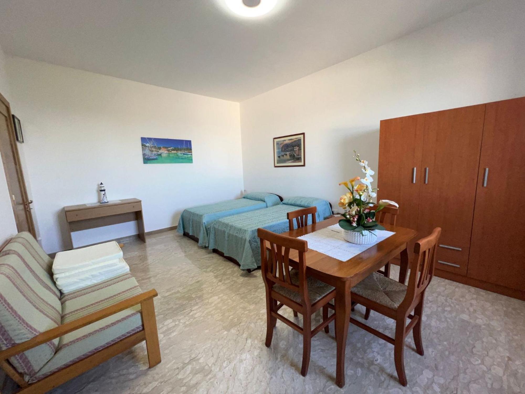 Casa Vacanze Vista Mare Salento Tricase Porto Villa Antonio E Villa Rosanna Marina Porto Luaran gambar